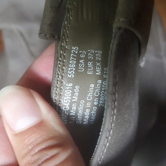 Brown short boots size 6.5 never worn by faded glory - Picture 2 of 6